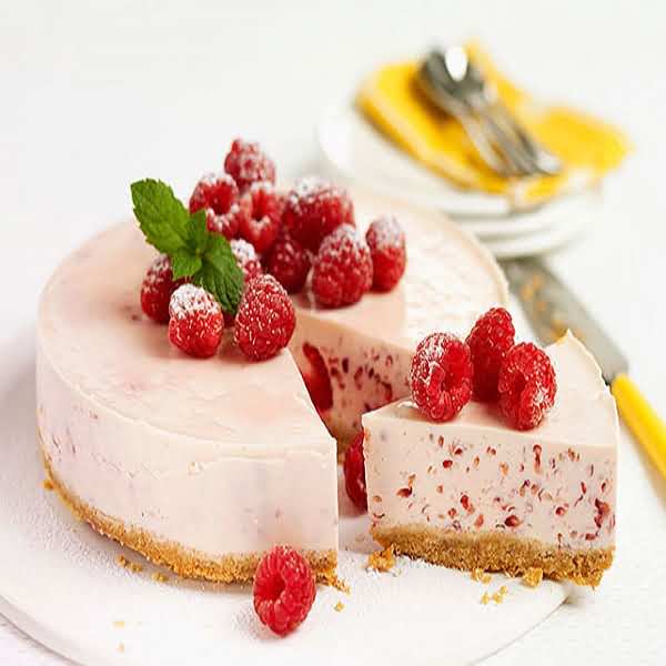 Send Vanilla Photo Cake Online | Gift Vanilla Photo Cake - Frinza.com