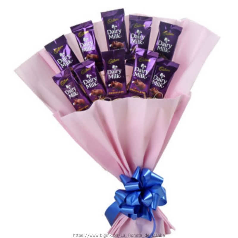 Order Chocolate Bouquet for Sis Combo Online, Price Rs.2045 | FlowerAura